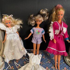 2 Barbies and 1 Skipper